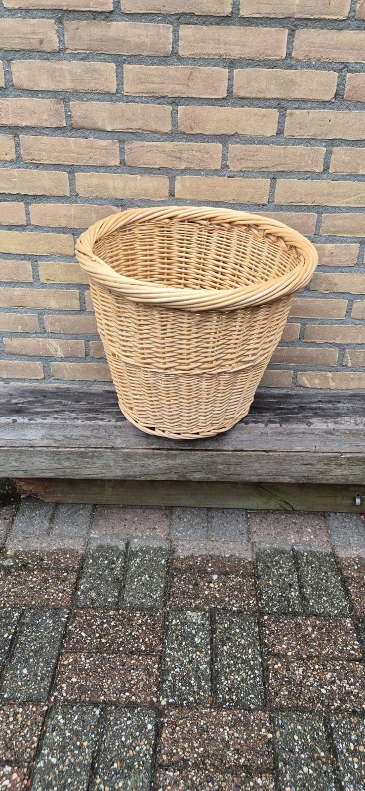 Prachtige grote rotan mand / gevlochten opbergmand, Huis en Inrichting, Woonaccessoires | Schalen en Manden, Ophalen, Gevlochten