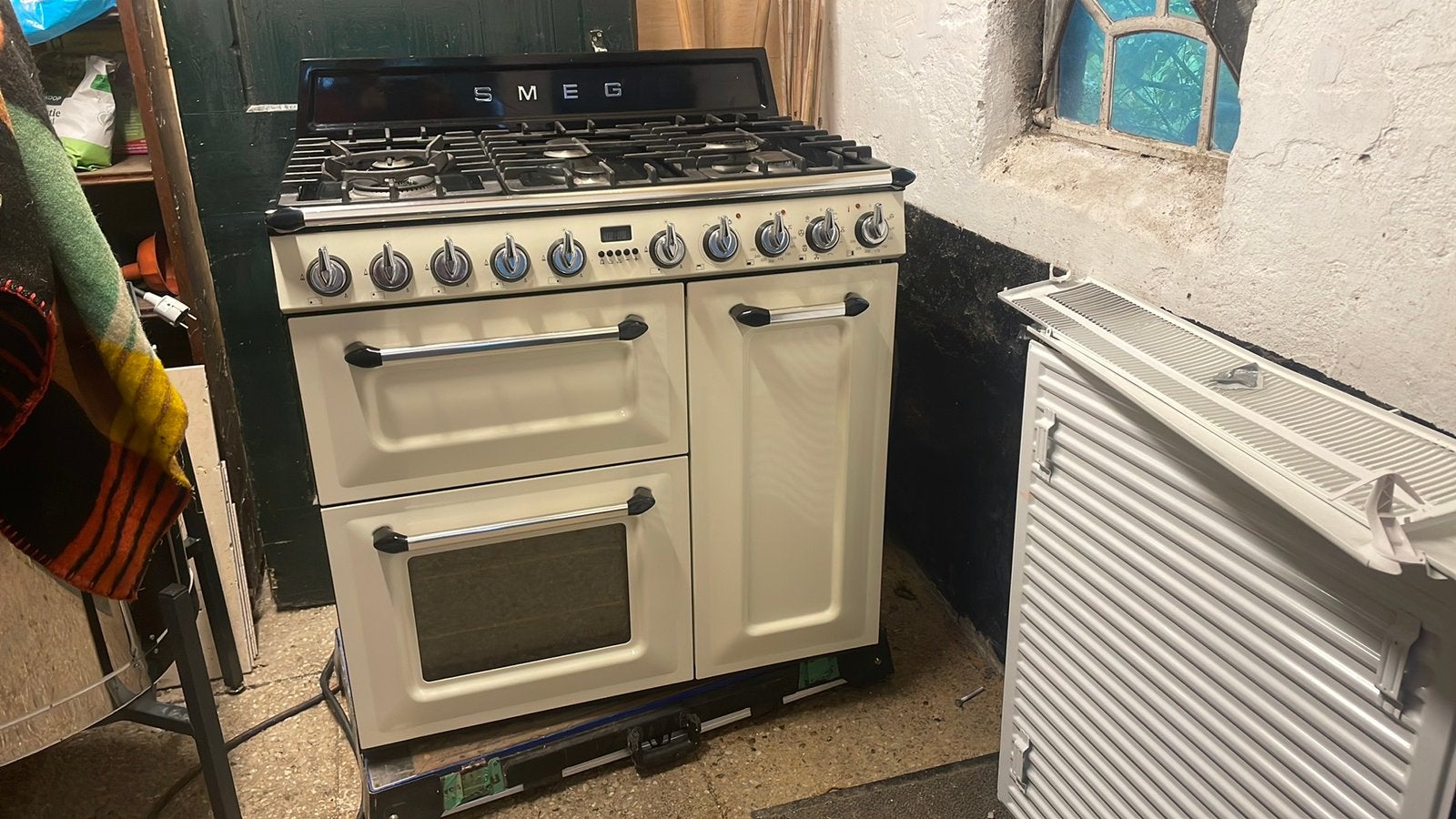 Smeg fornuis 90 cm, Witgoed en Apparatuur, Ophalen, 60 cm of meer, Zo goed als nieuw, Gas