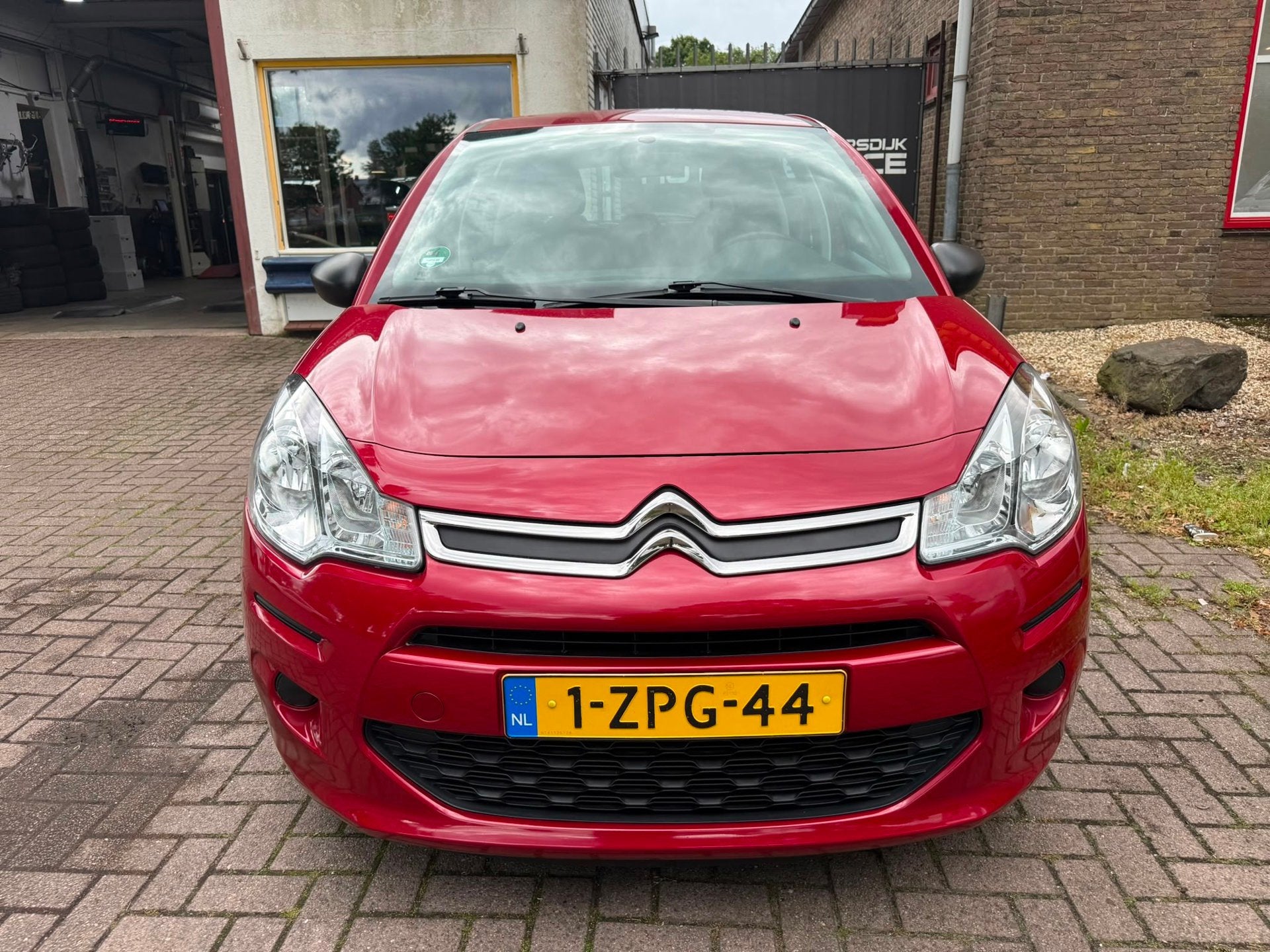 Citroen C3 1.0 PureTech Attraction Apk|Beurt|Airco|Nieuwe DI, Voorwielaandrijving, Euro 5, Gebruikt, 948 kg