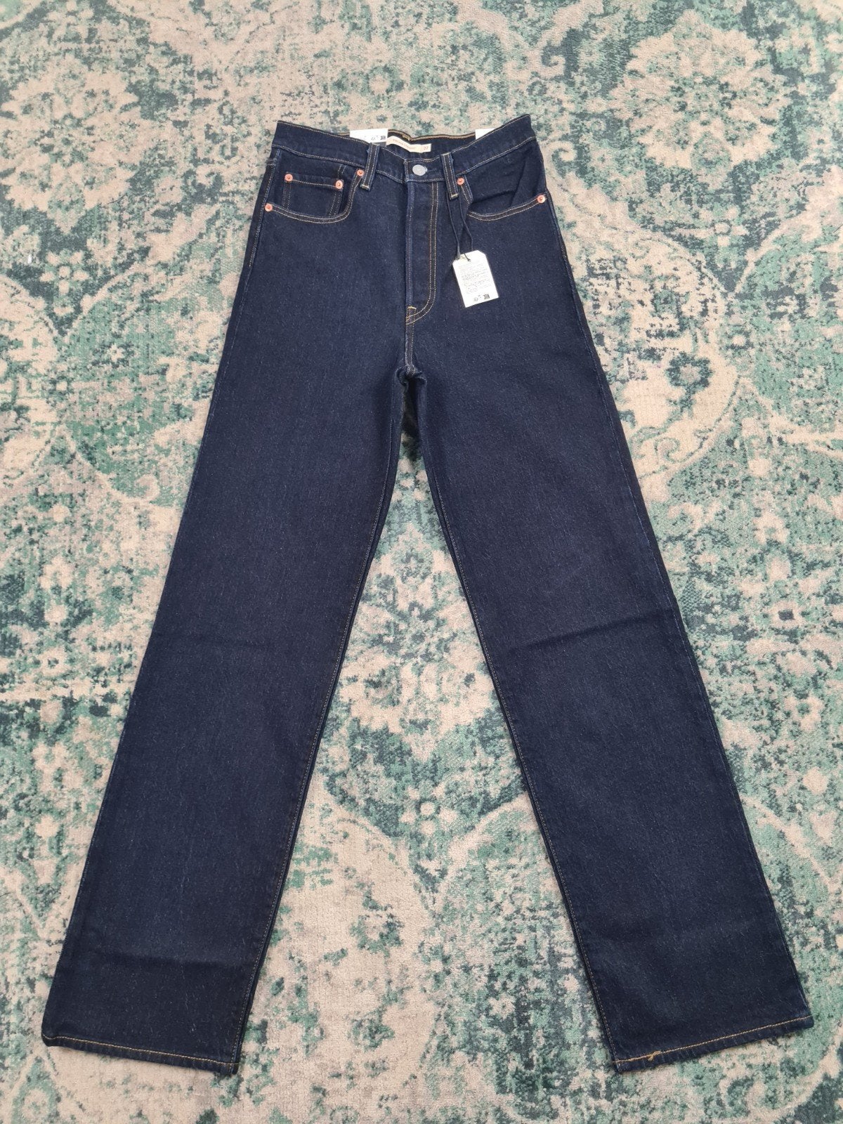 Levi's Ribcage Straight W27 L32 Donkerblauw Nieuw
Tulsi2732, Blauw, Nieuw, Ophalen of Verzenden, W27 (confectie 34) of kleiner