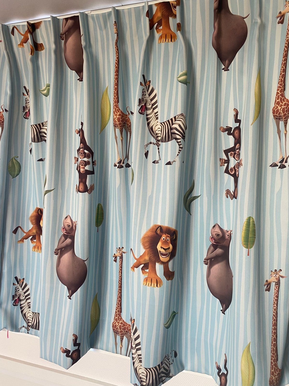 Madagascar Gordijnen kinderkamer, Ophalen, Gebruikt, Blauw, Lichtdoorlatend