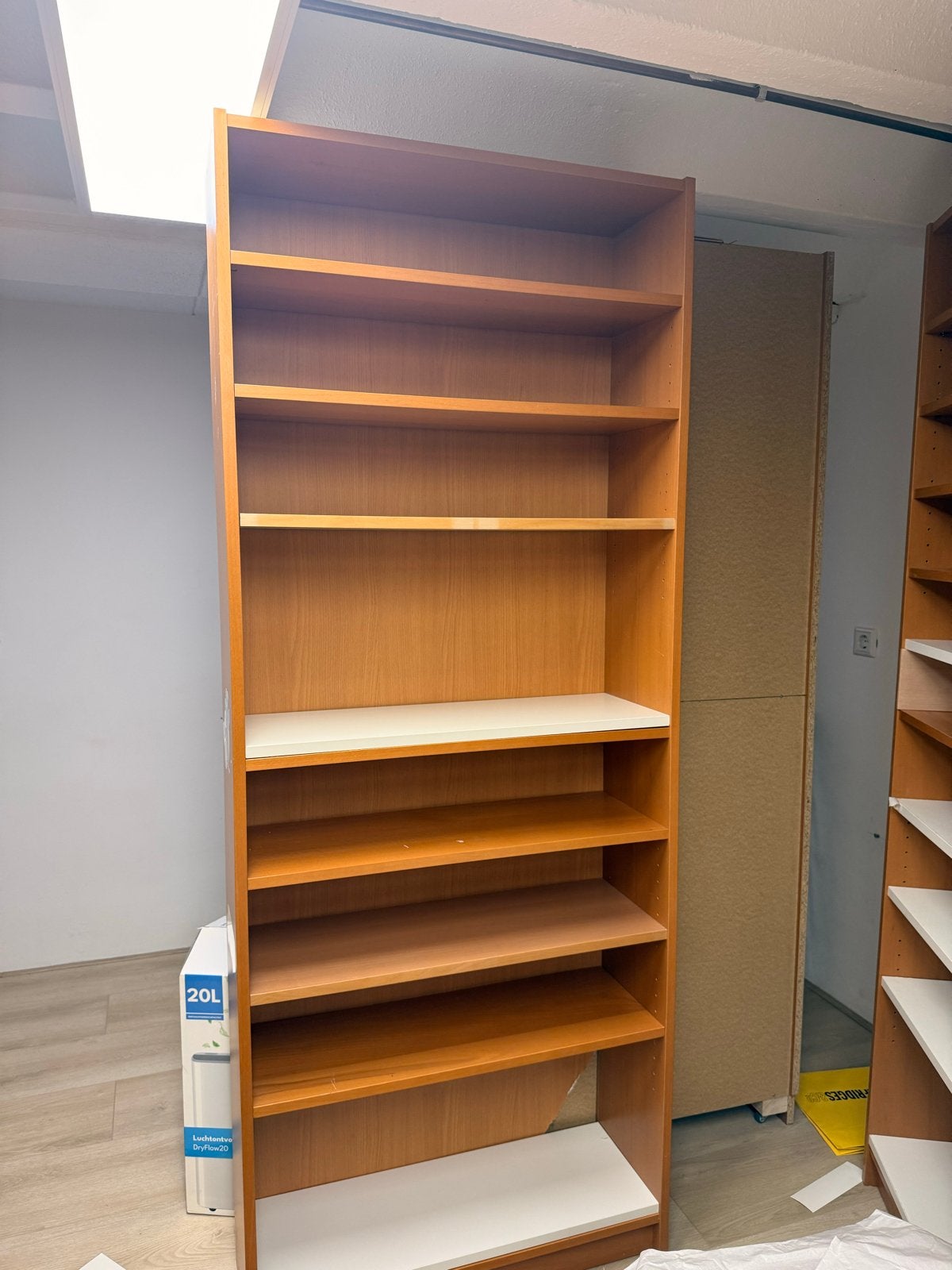 Ikea billy boekenkast 80x28x202 cm met verstelbare planken, Ophalen, Met plank(en), Gebruikt, 200 cm of meer