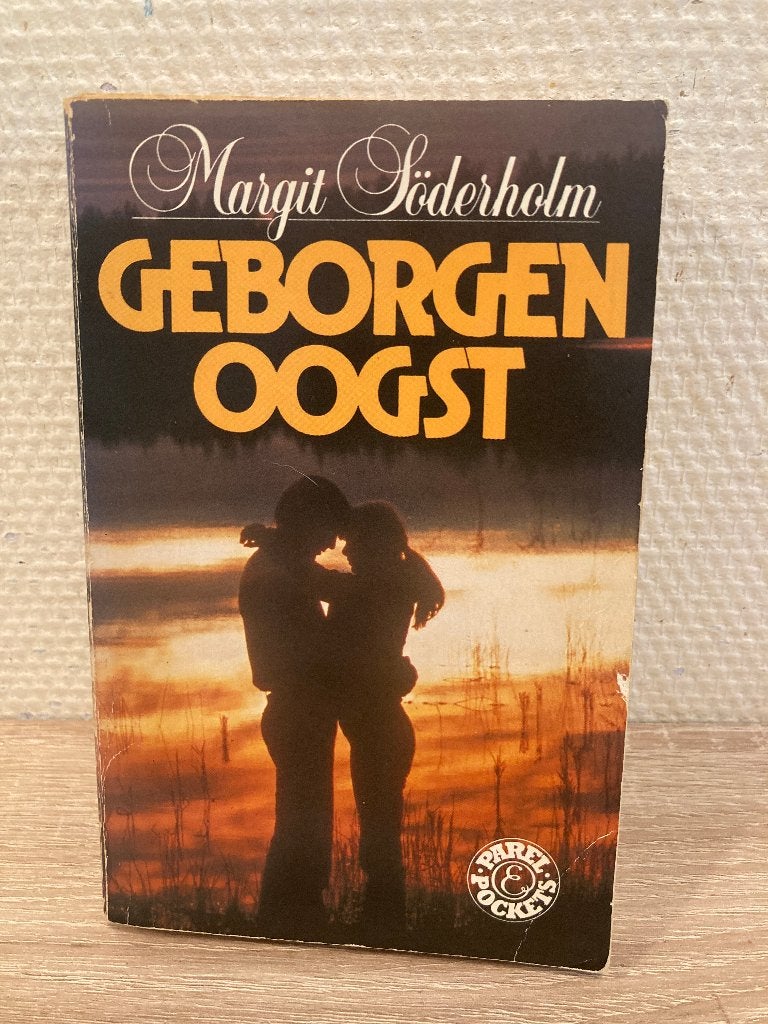 Margit Söderholm - geborgen oogst - pocket, Ophalen of Verzenden, Gelezen