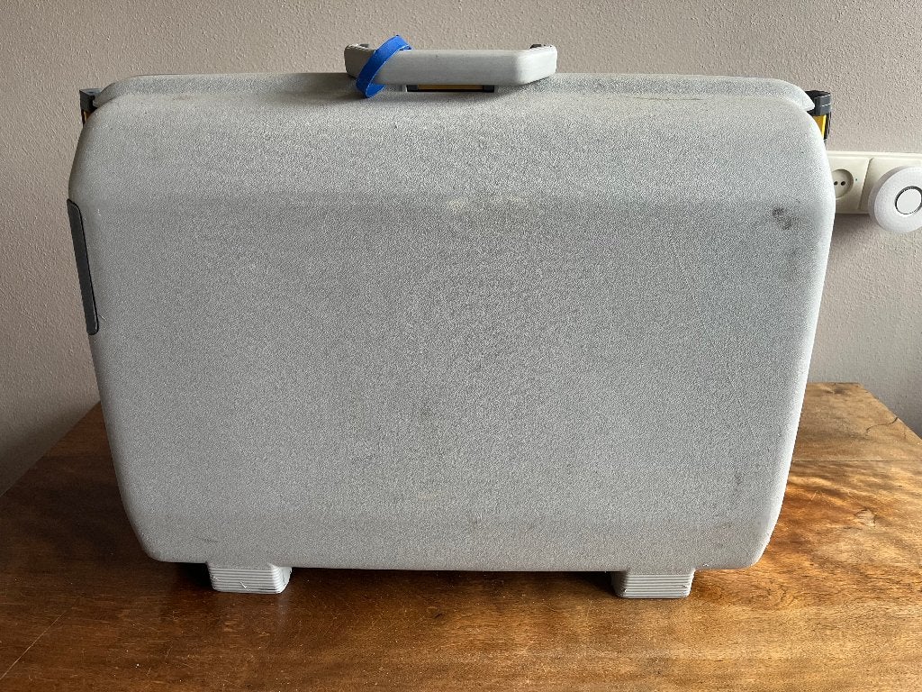 koffer te koop, Hard kunststof, 45 tot 55 cm, Slot, Zo goed als nieuw