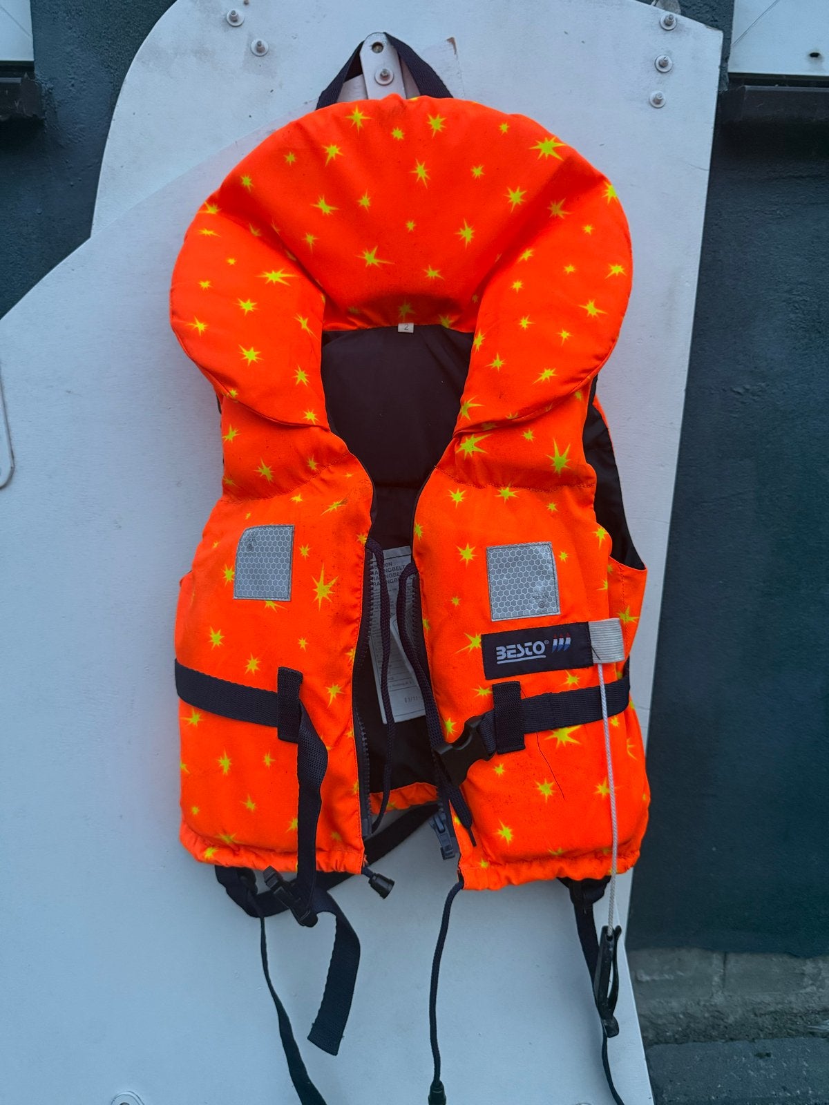 Beste reddingsvest kindermaat 15 tot 20 kilo, Ophalen of Verzenden, Gebruikt, Overige typen