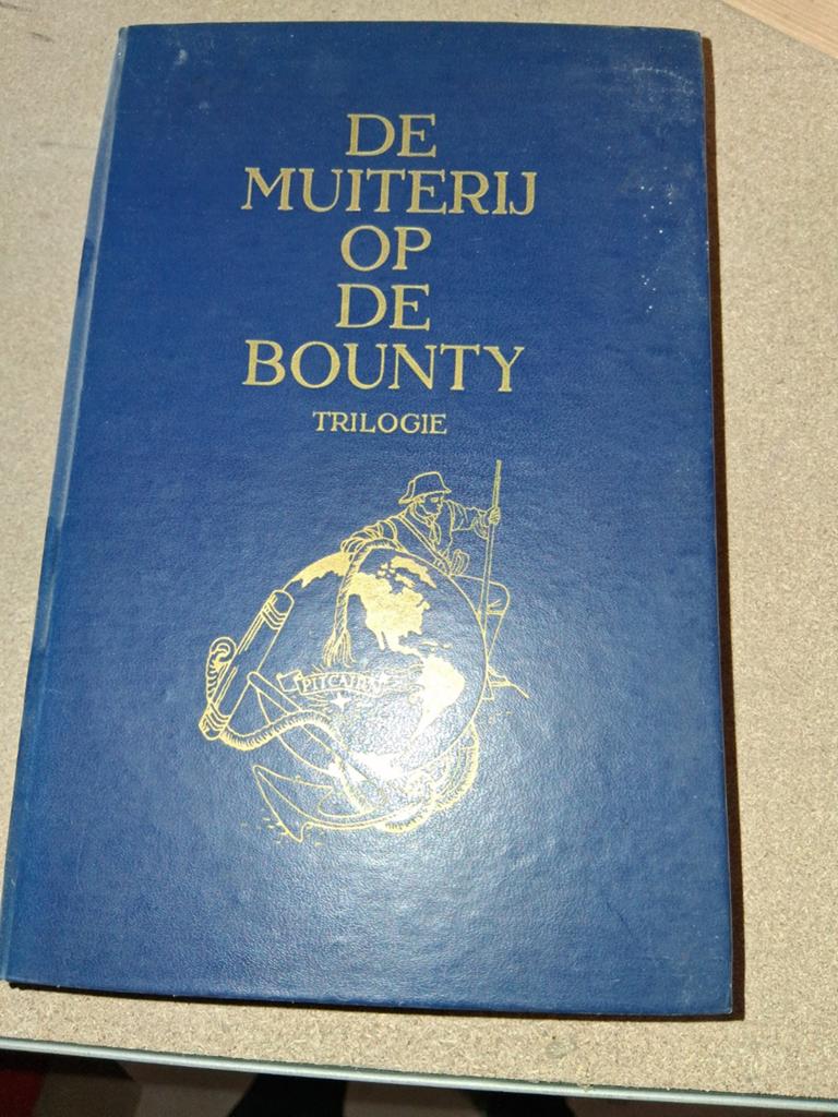 De Muiterij op de Bounty - Trilogie, Boeken, Ophalen of Verzenden, Gelezen, Charles Nordhoff & James Norman Hall