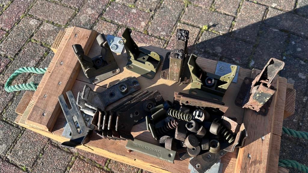 Geweer houders vw 181 / volkswagen kubel, Ophalen of Verzenden, Zo goed als nieuw
