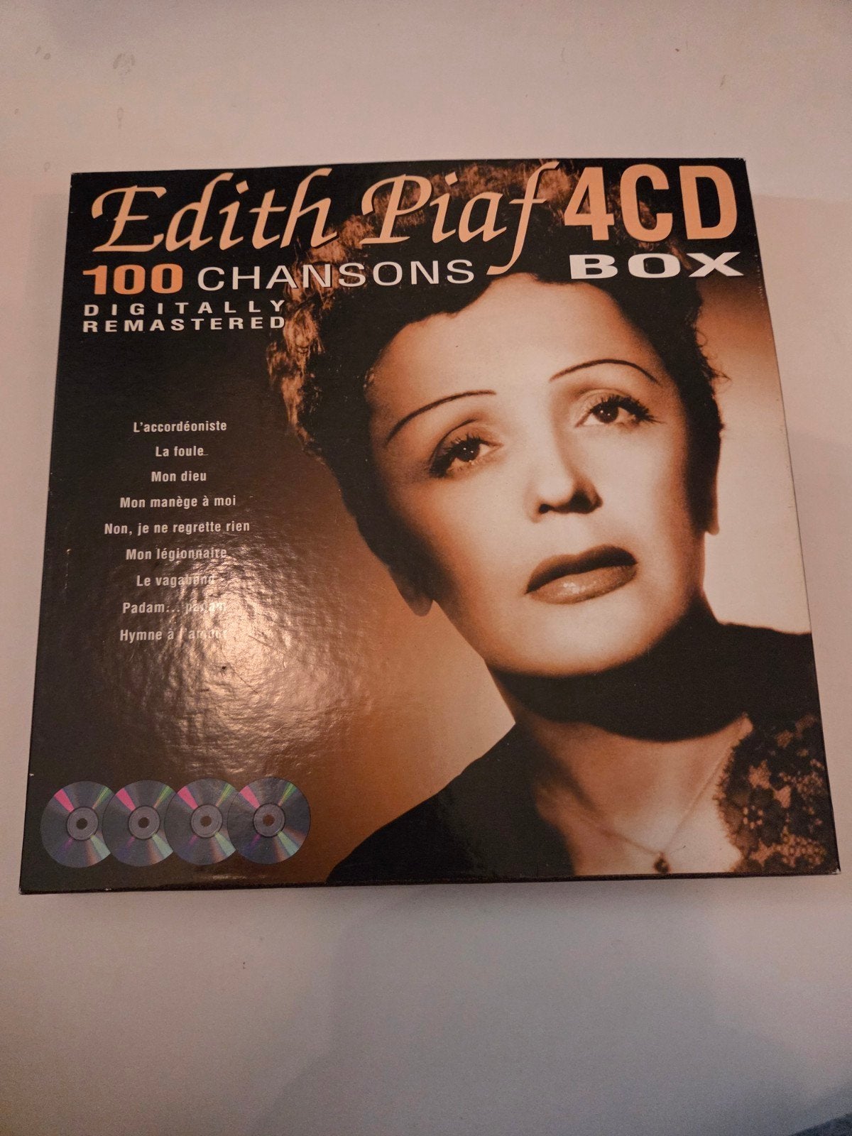 Edith Piaf - 100 Chansons 4CD Box (Digitaal Remastered), Inclusief doosje, Boxset, Overige genres, Ophalen of Verzenden