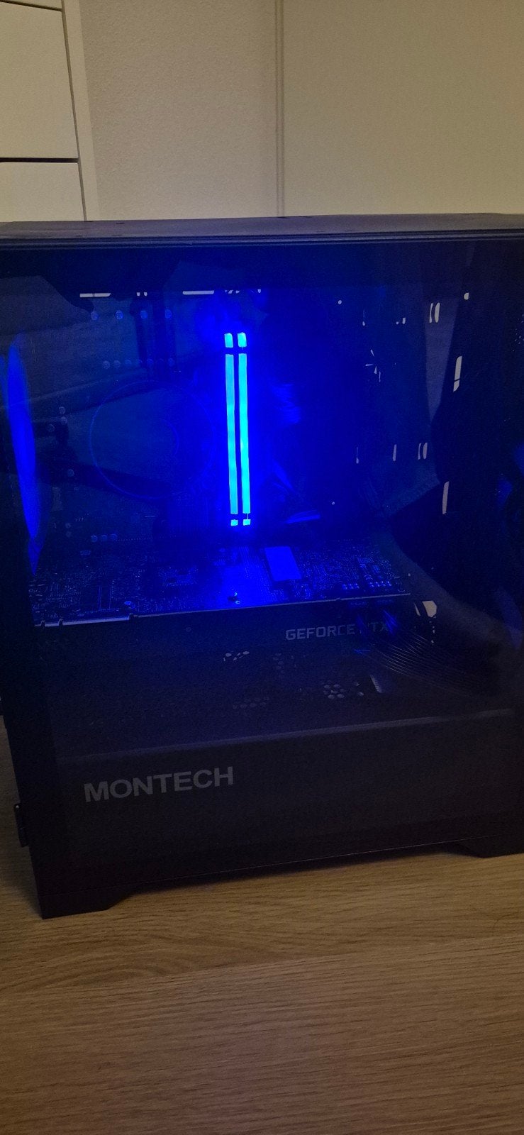 Gaming PC Refurbished: 12e Gen Intel/NVIDIA RTX SUPER/1.3TB, ASrock, Intel Core i3-12100F, Refurbished, Gaming