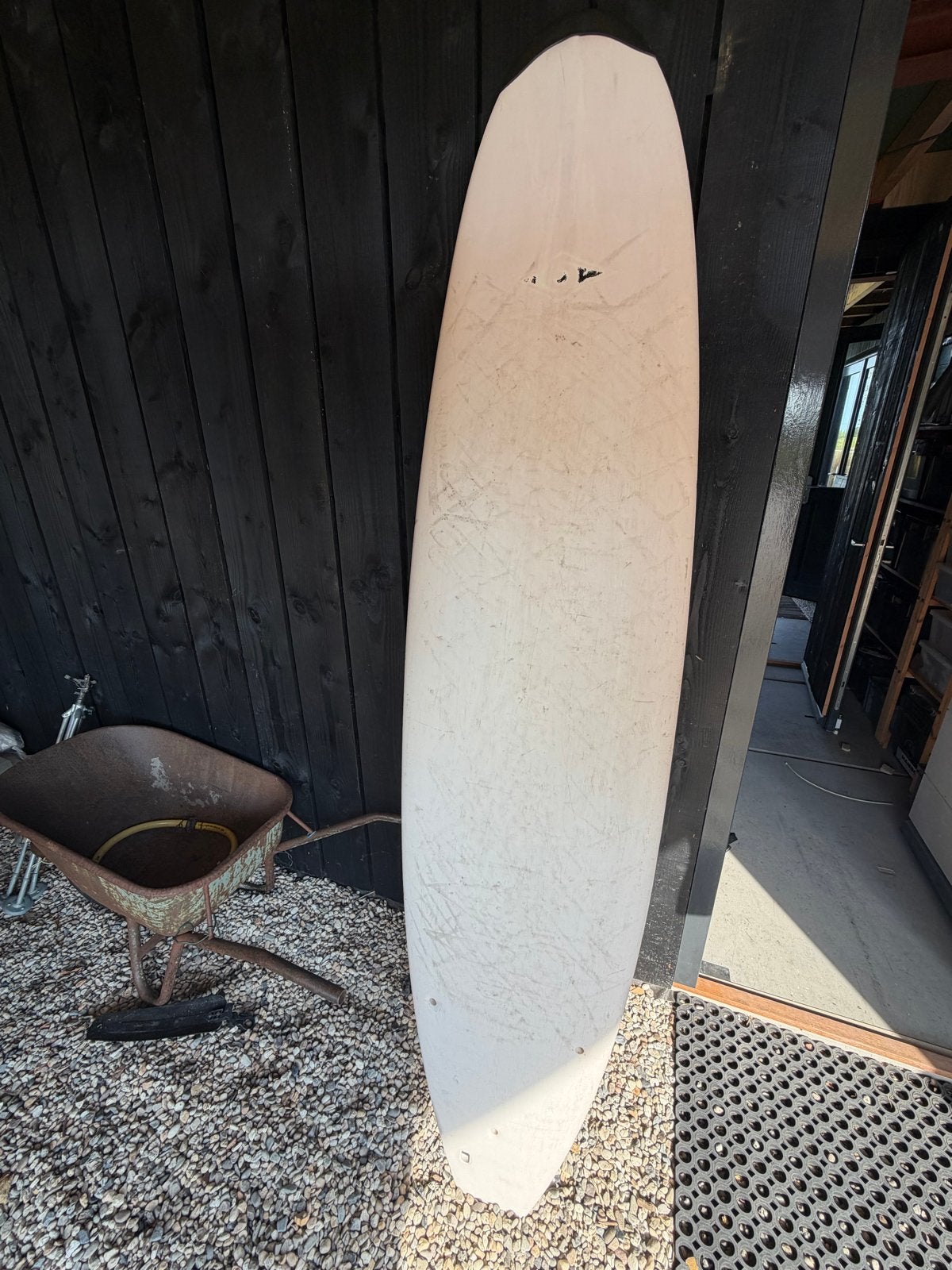 Big surfboard 7.10 (240cm) met vinnen en leash, Watersport en Boten, Golfsurfen, Ophalen, Gebruikt, Funboard, Met vinnen