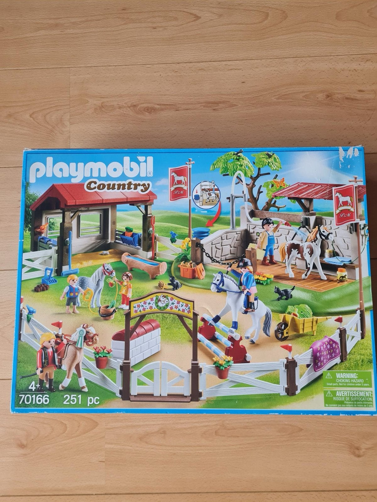Playmobil Country Paardenwasplaats en Springparcours, Ophalen of Verzenden, Zo goed als nieuw, Jongen of Meisje