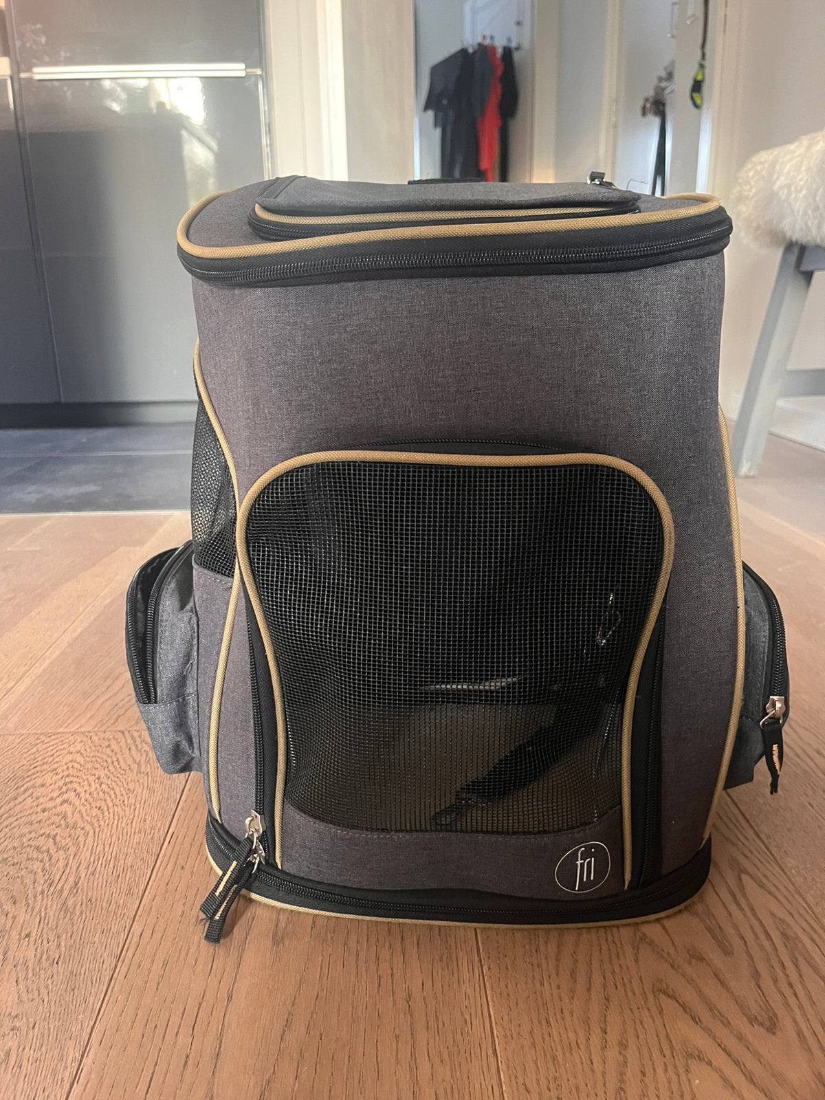 Expandable honden/katten rugzak, Ophalen, Zo goed als nieuw