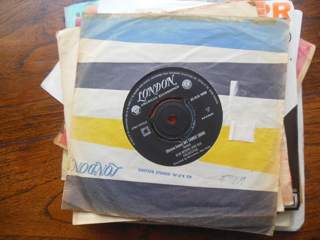 single bob moore 45rpm jukebox vinyl record mexico 7inches, Gebruikt, Wereldmuziek, 7 inch, Ophalen of Verzenden