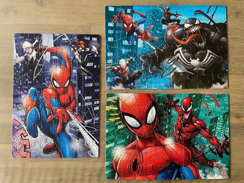 3 in 1 Spiderman puzzels 48 stukjes, Ophalen, 10 tot 50 stukjes, Zo goed als nieuw, 4 tot 6 jaar