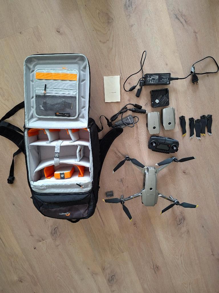 DJI Mavic Pro platinum, Audio, Tv en Foto, Drones, Cameradrone, 5 tot 10 kilometer, 15 tot 30 minuten, Zo goed als nieuw