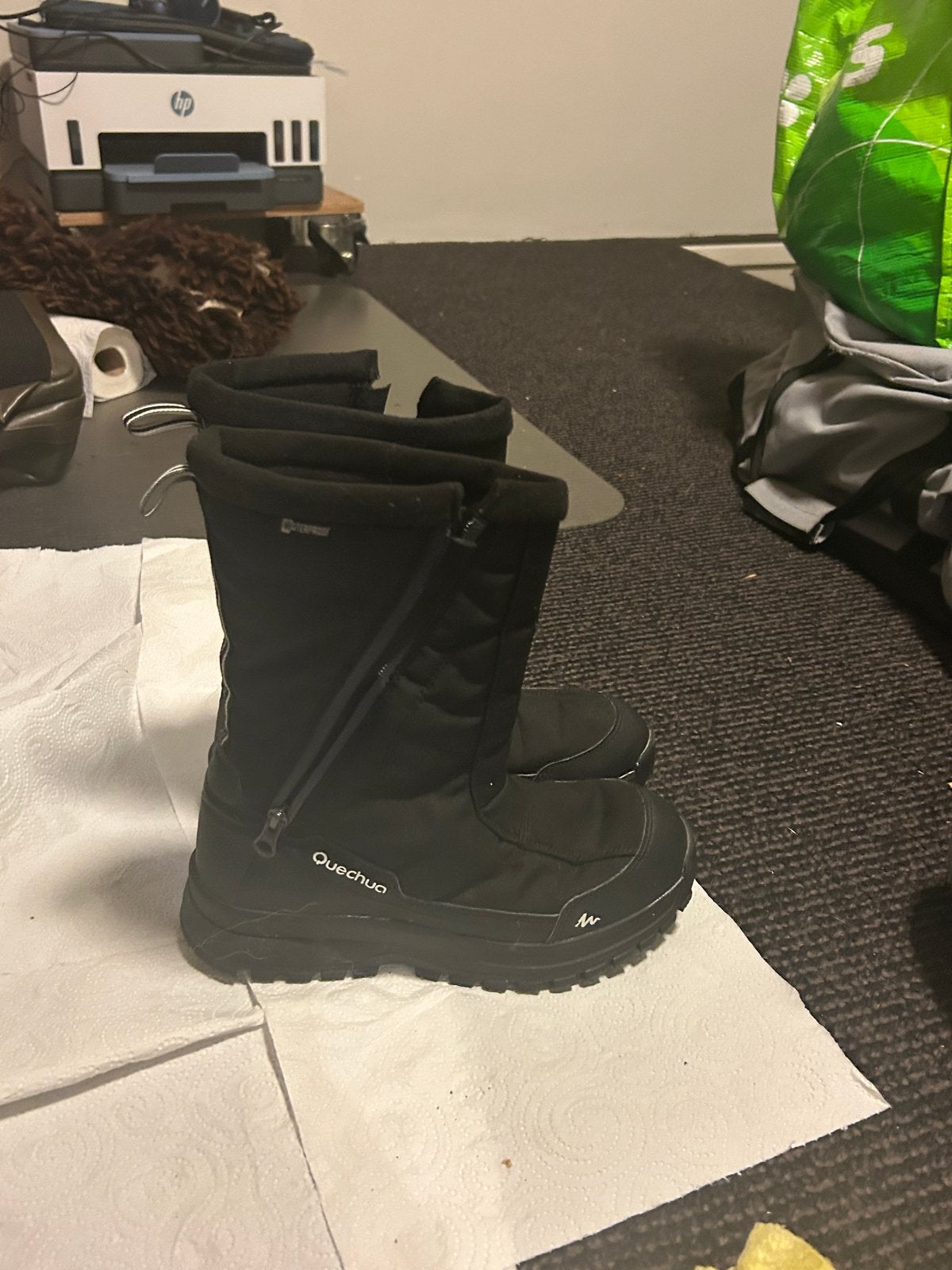 Quechua Snowboots - Maat 39 - Zwart, Ophalen, Zo goed als nieuw, Zwart, Snowboots