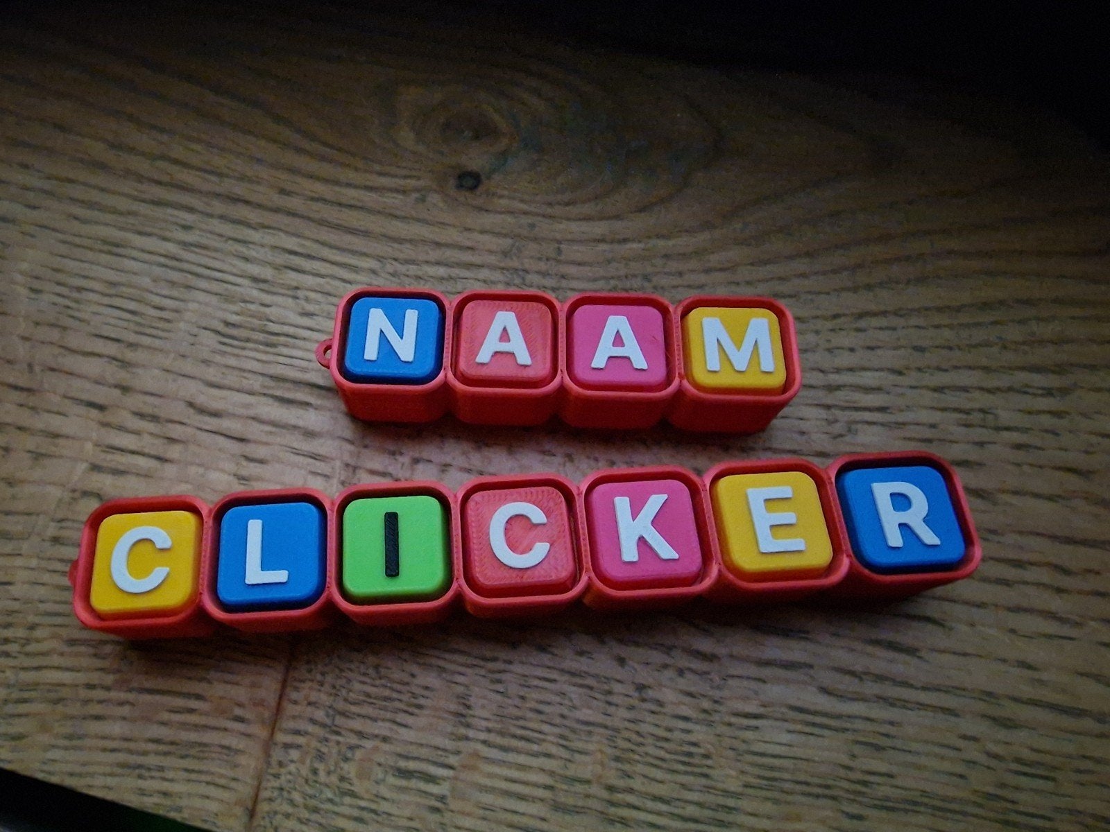 Naam Clicker - Stel je eigen naam samen, Ophalen of Verzenden, Zo goed als nieuw, Jongen of Meisje