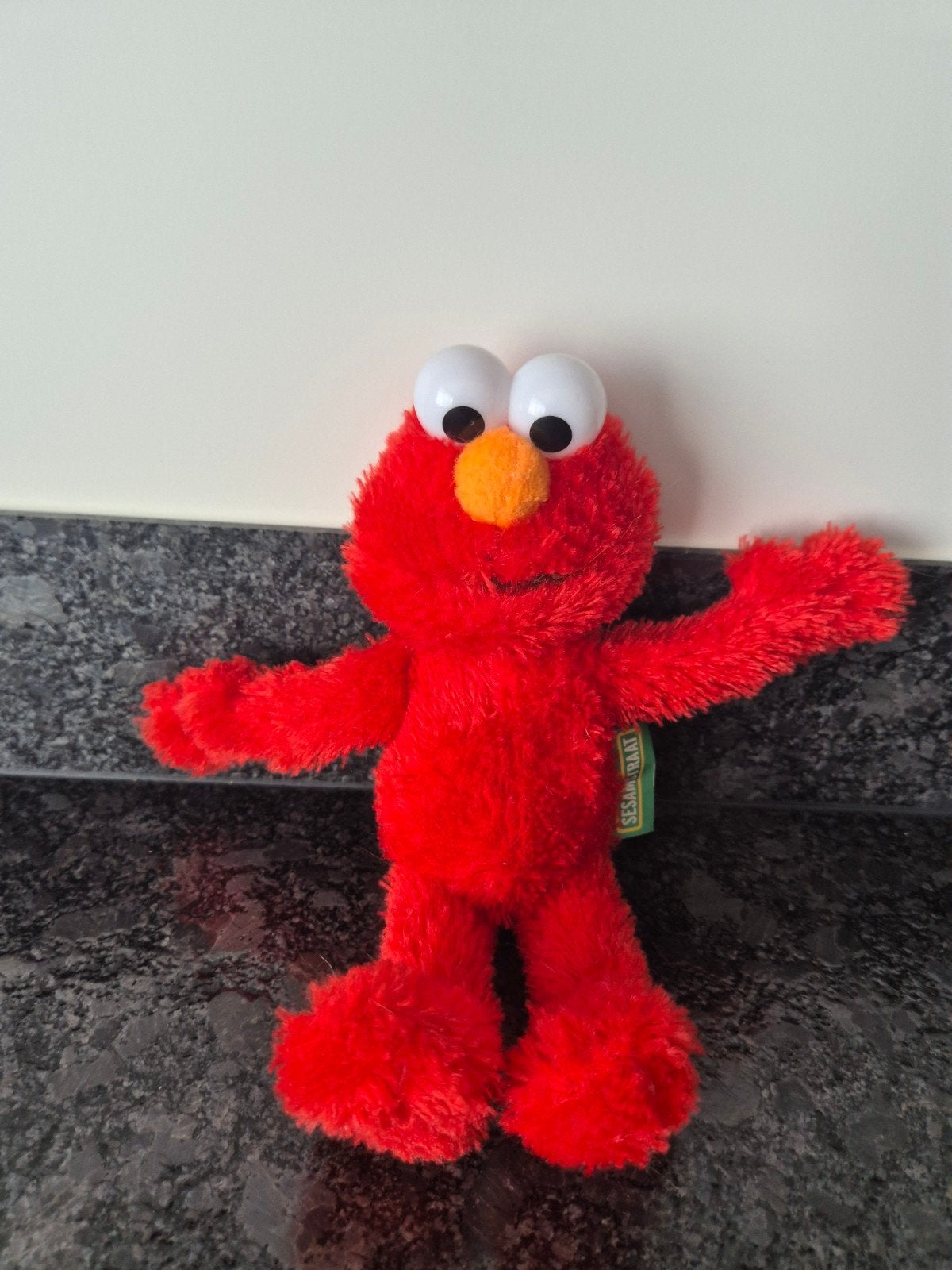 PMS International / Sesamstraat - Knuffel Elmo, Ophalen of Verzenden, Overige typen