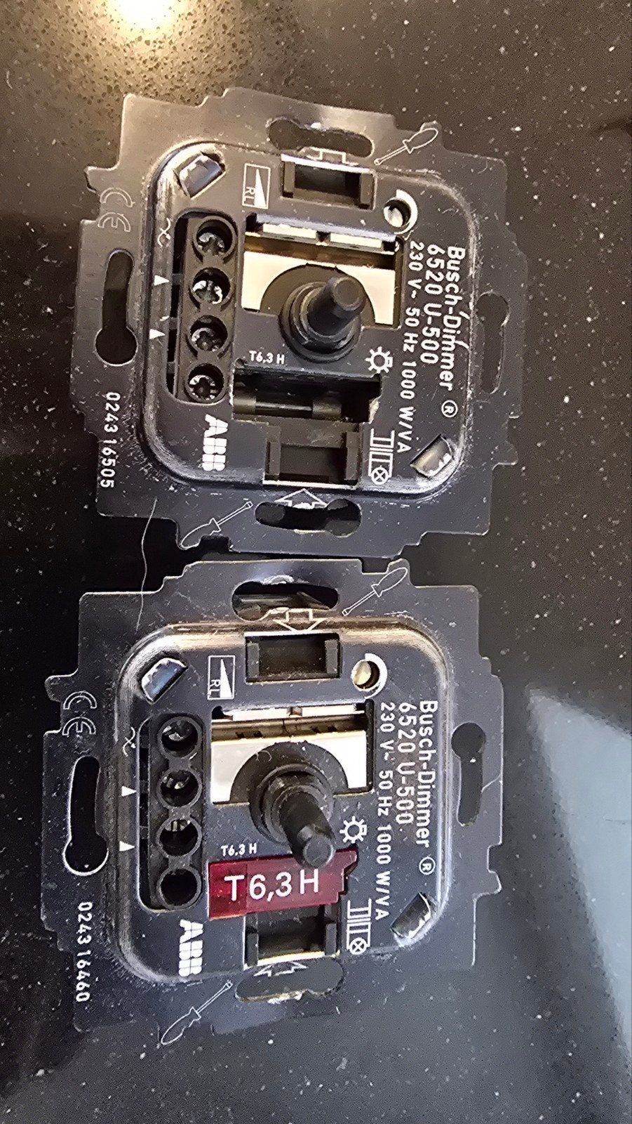 Busch-Jaeger 6520 U-500 Dimmer 1000W/VA, Ophalen of Verzenden, Gebruikt, Busch-Jaeger, Dimmer