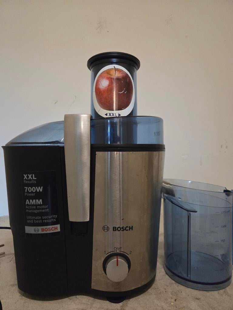 Bosch Sapcentrifuge - Krachtige 700W Juicer, Ophalen of Verzenden