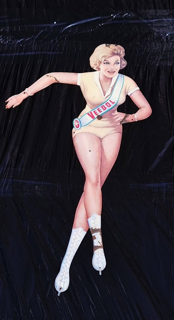 Vintage Veedol pin up girl, olie reclamebord️., Reclamebord, Gebruikt, ., Ophalen of Verzenden