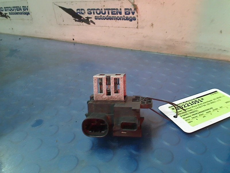 Kachelweerstand Nissan Micra (K14) 2021 93868365, Gebruikt, Germany@nissan-services.eu, Kronenweg 38, Wesseling 50389, , Duitsland