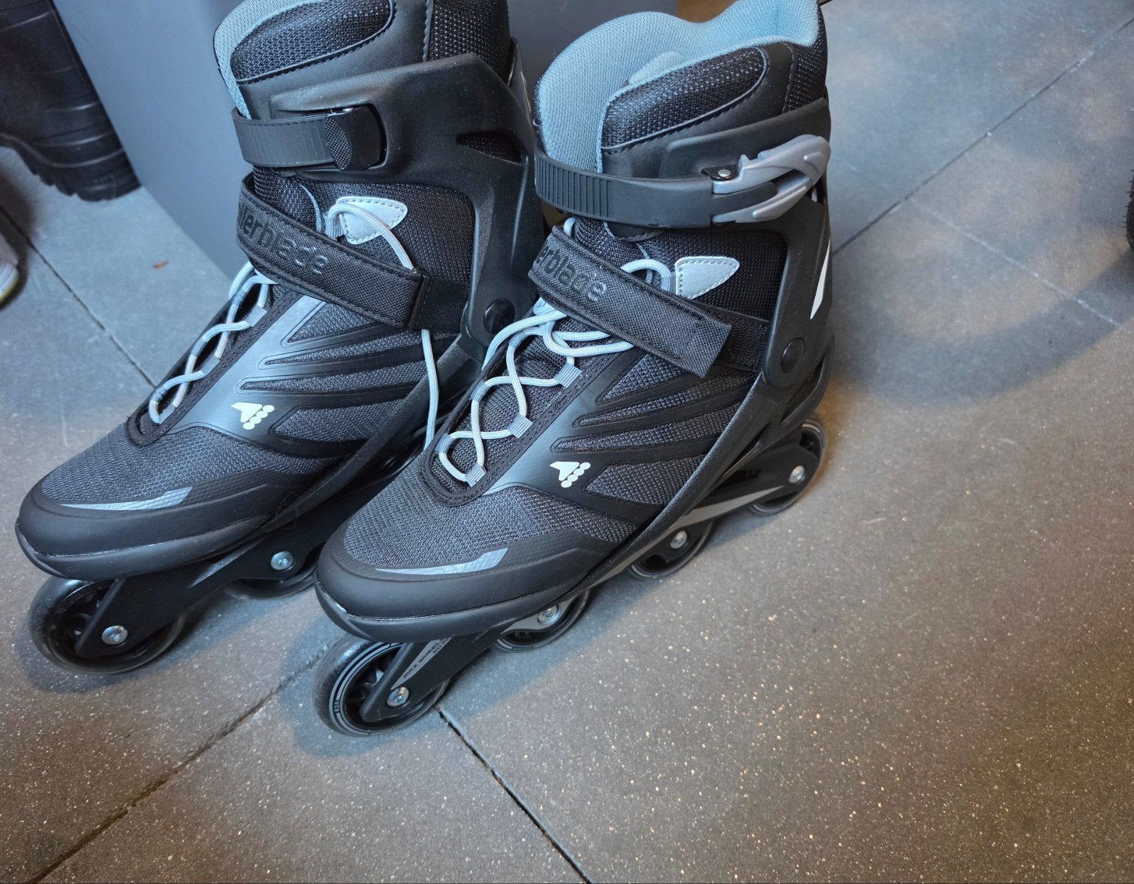Rollerblade Zetrablade Inline Skates - Maat 45, Ophalen, Zo goed als nieuw, Heren