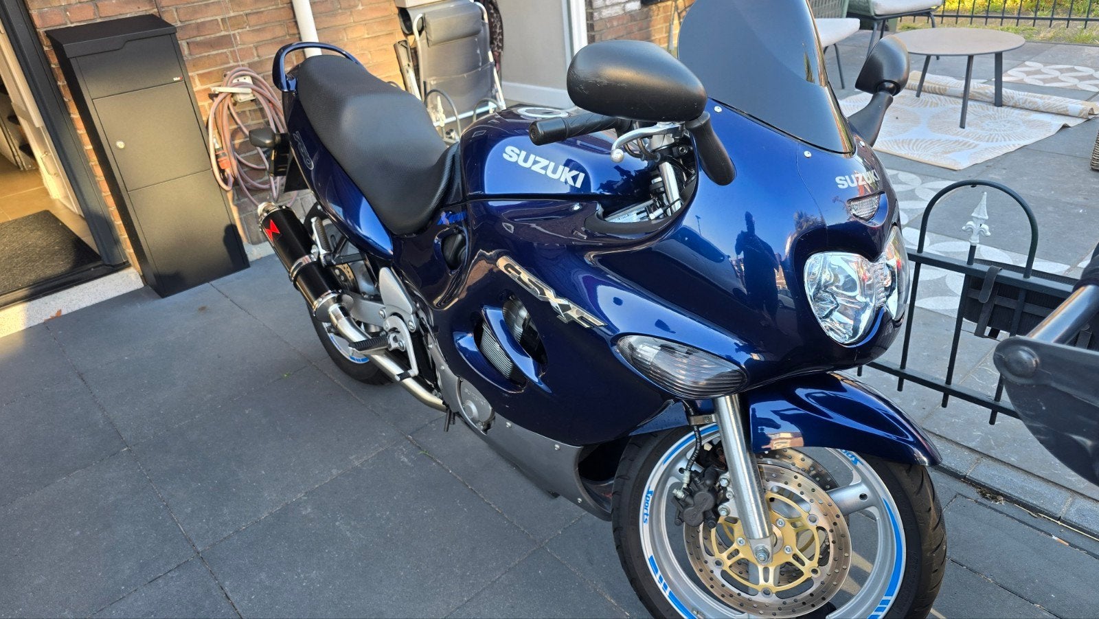 Suzuki GSXF Katana - Sportieve Toermotor, 750 cc, Sportuitlaat, Occasion, 4 cilinders