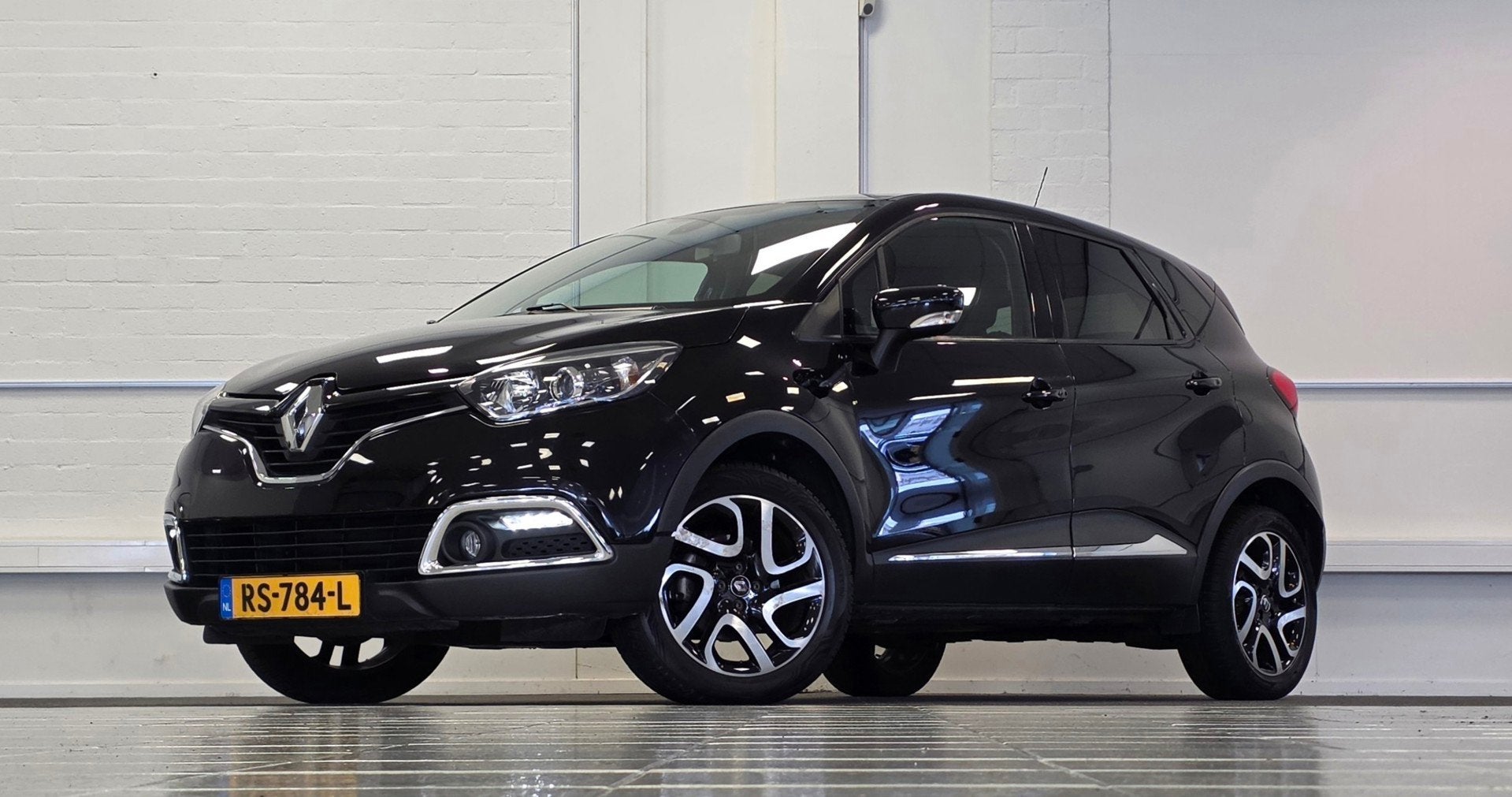 Renault Captur 1.2 TCe Dynamique 100% Onderhouden Trekhaak N, Auto's, Voorwielaandrijving, Stof, Gebruikt, 4 cilinders