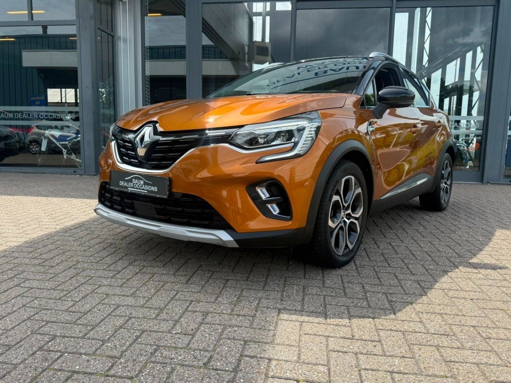 Renault CAPTUR 1.6 160 INTENS AUTOMAAT NAVI LMV PDC-CAMERA S, Automaat, 77 km/l, Gebruikt, Bedrijf