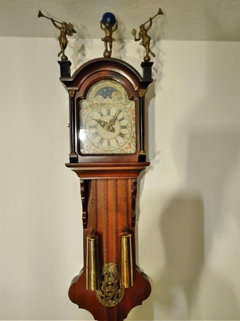 Friese staartklok, Ophalen