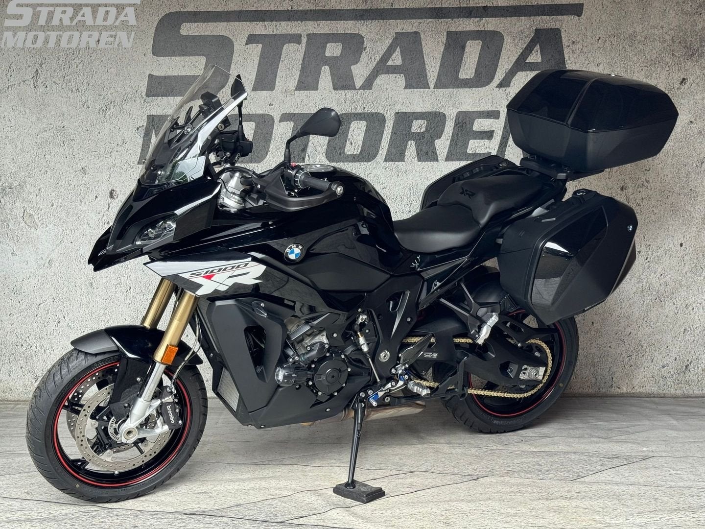 BMW S 1000 XR Triple Black (bj 2024) 1e eigenaar, nl, 4 cilinders, Bedrijf, Onbekend, Overig