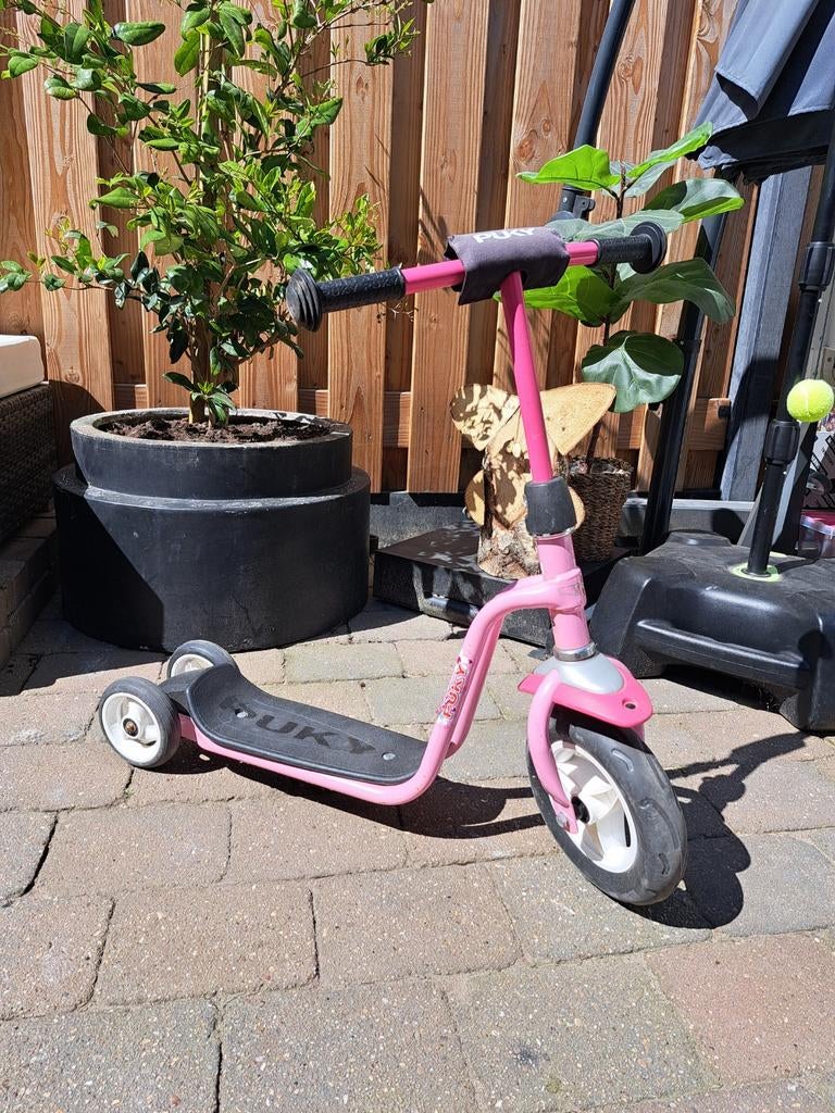 Puky (meisjes) step, Fietsen en Brommers, Steps, Ophalen, Gebruikt, Gewone step