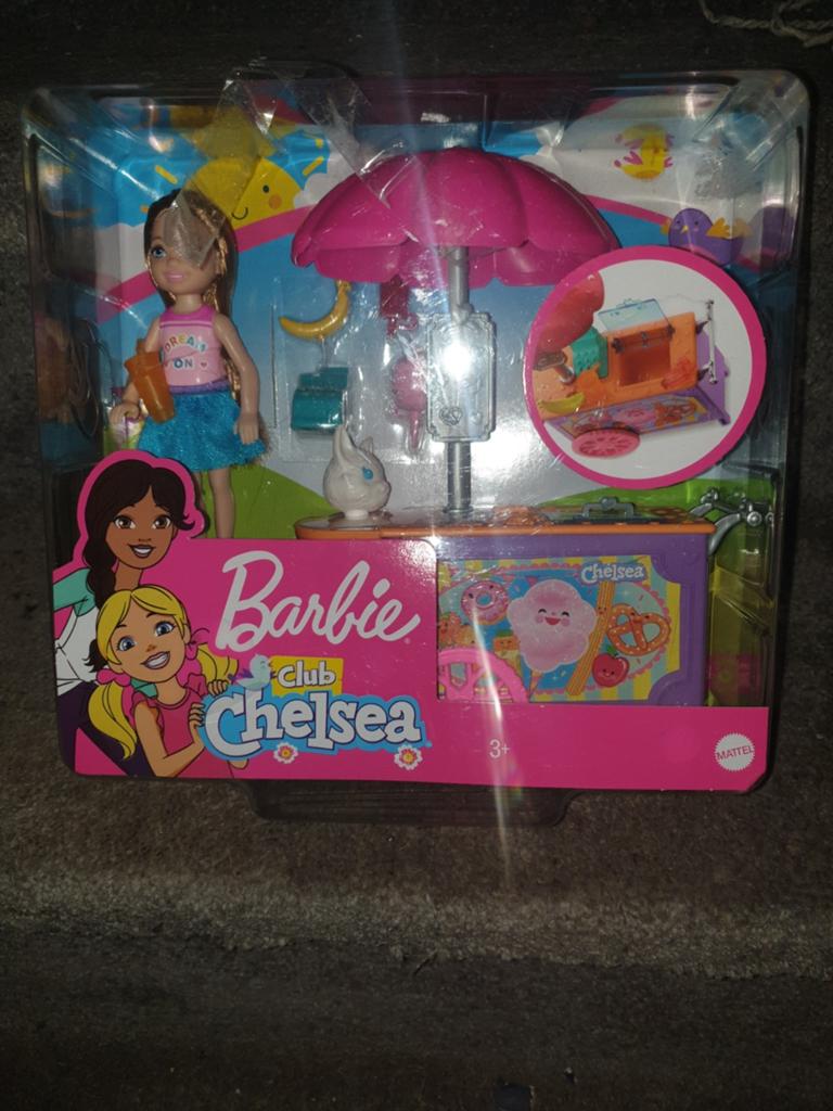 Barbie chelsea, Ophalen