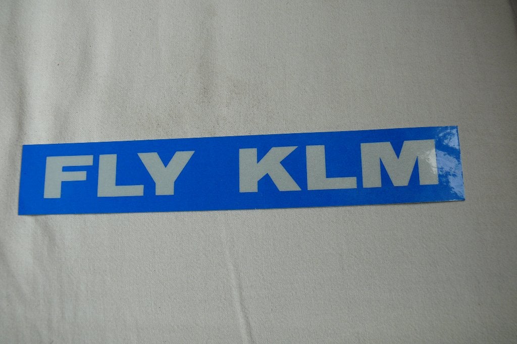 klm. FLY KLM. voor op de auto (bumper of achterruit sticker), Ophalen of Verzenden, Nieuw, Overige typen
