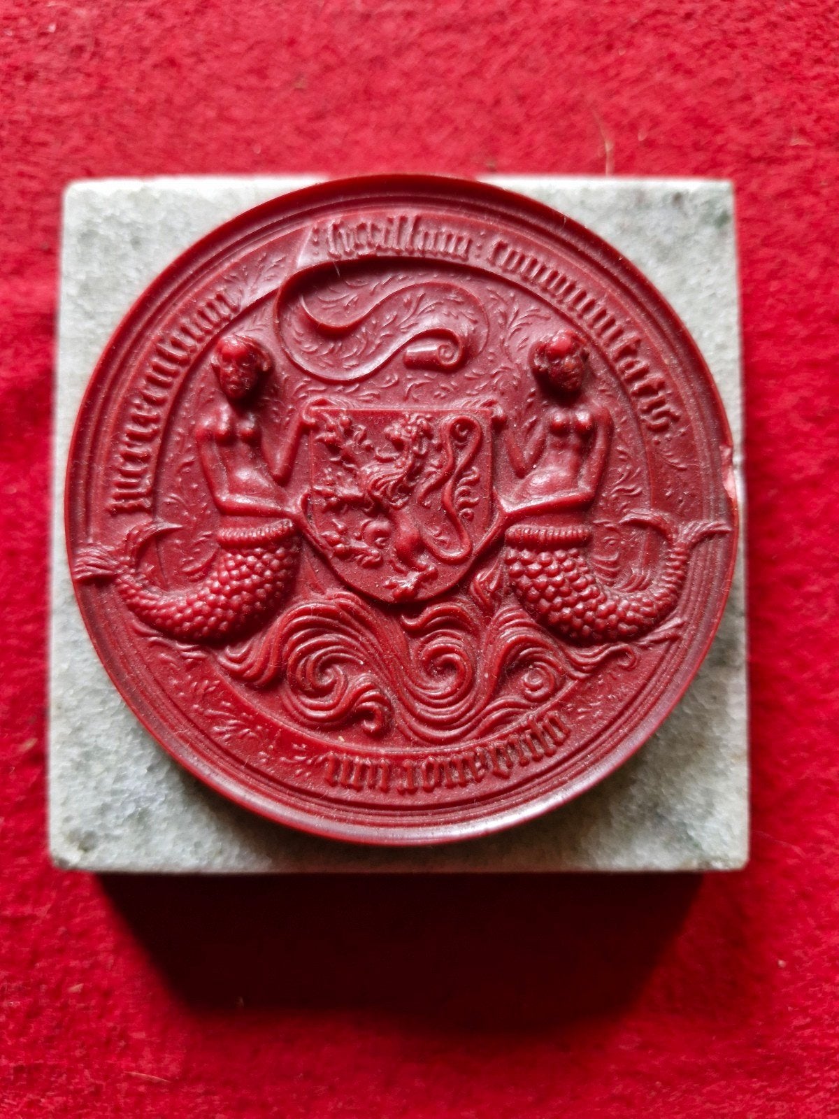 Replica Lakzegel Zierikzee 1425 op Marmeren Sokkel, Ophalen of Verzenden