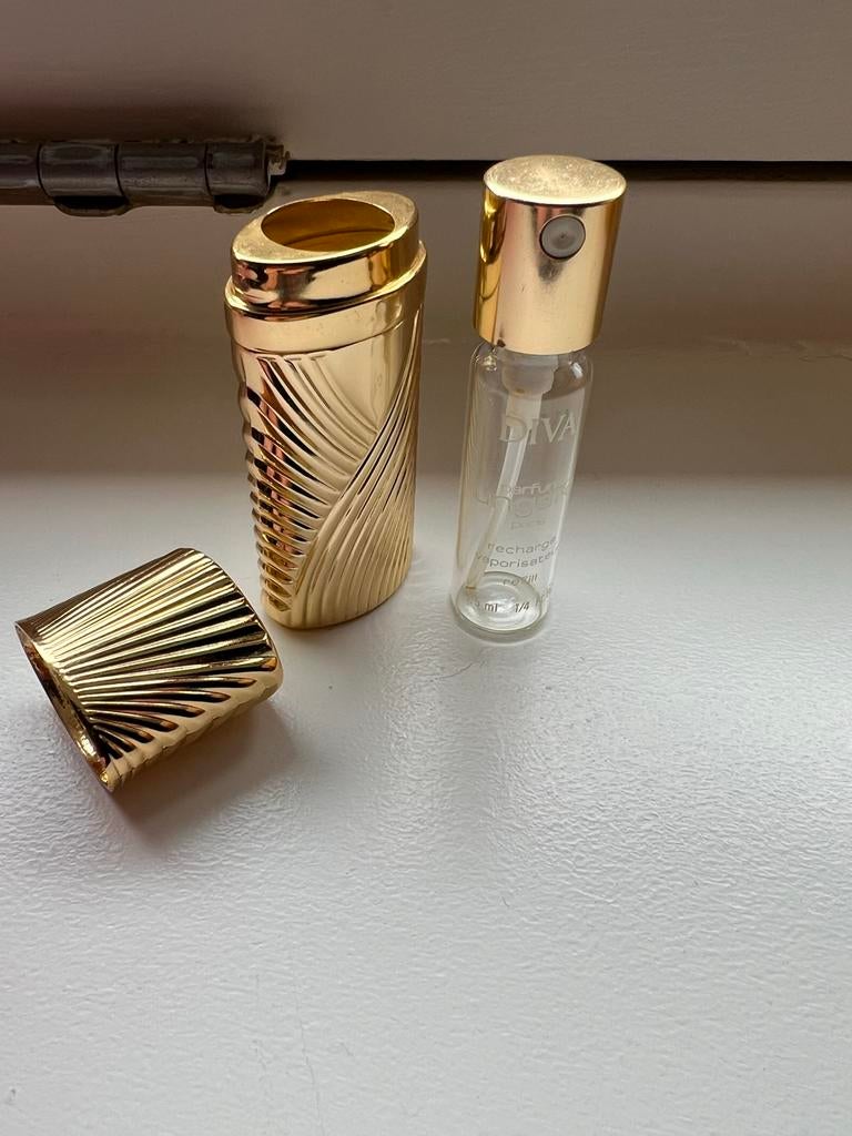 Vintage Ungaro Paris Diva navulverstuiver in gouden etui, Ophalen of Verzenden, Zo goed als nieuw