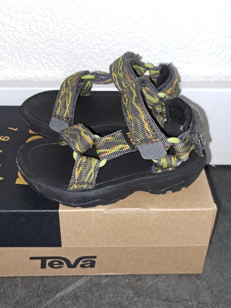 Teva maat 19, Kinderen en Baby's, Ophalen, Jongetje of Meisje, Overige typen, Teva