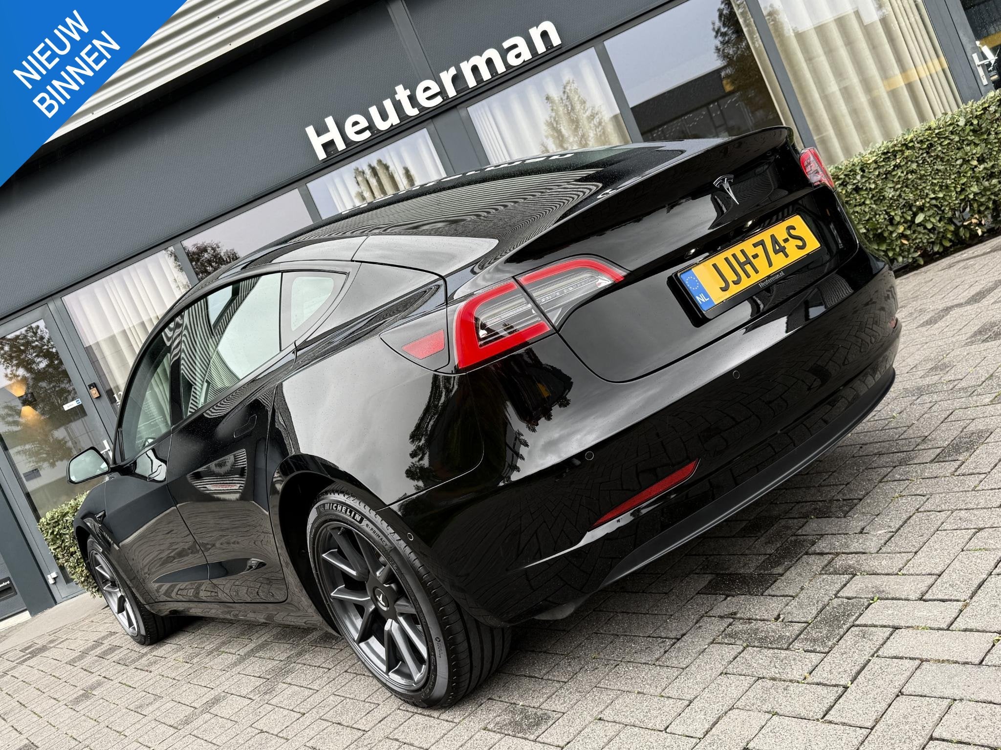 Tesla Model 3 Standard RWD Plus/ LFP/ Pano/94%SOH, Auto's, Automaat, 238 pk, Gebruikt, Zwart