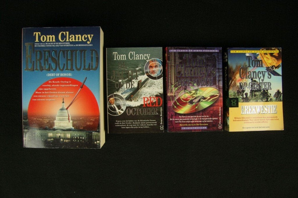 4x boeken van Tom Clancy (1995-2005), Ophalen of Verzenden, Gelezen