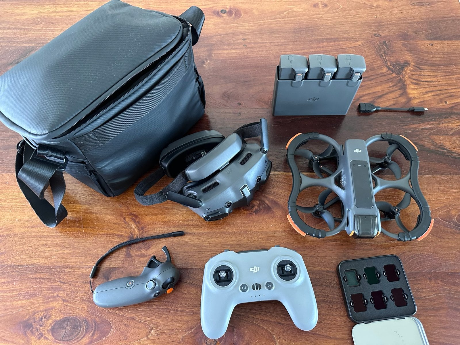 Complete DJI Avata 2 FPV-drone set in uitstekende staat, Audio, Tv en Foto, Drones, Cameradrone, 5 tot 10 kilometer, 15 tot 30 minuten