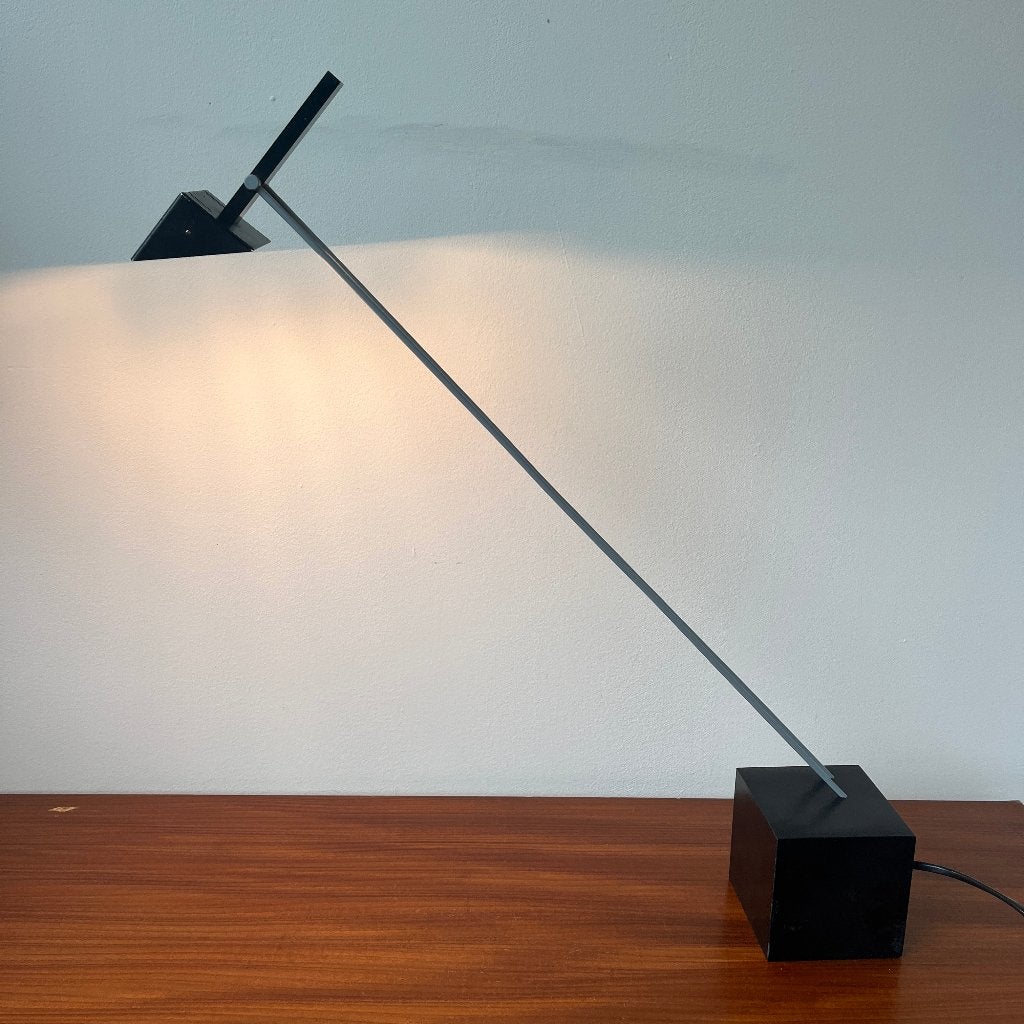 Postmodern jaren 80 Italiaans design halogeen lamp memphis, Bureaulamp, Gebruikt, Overige merken, Met schakelaar