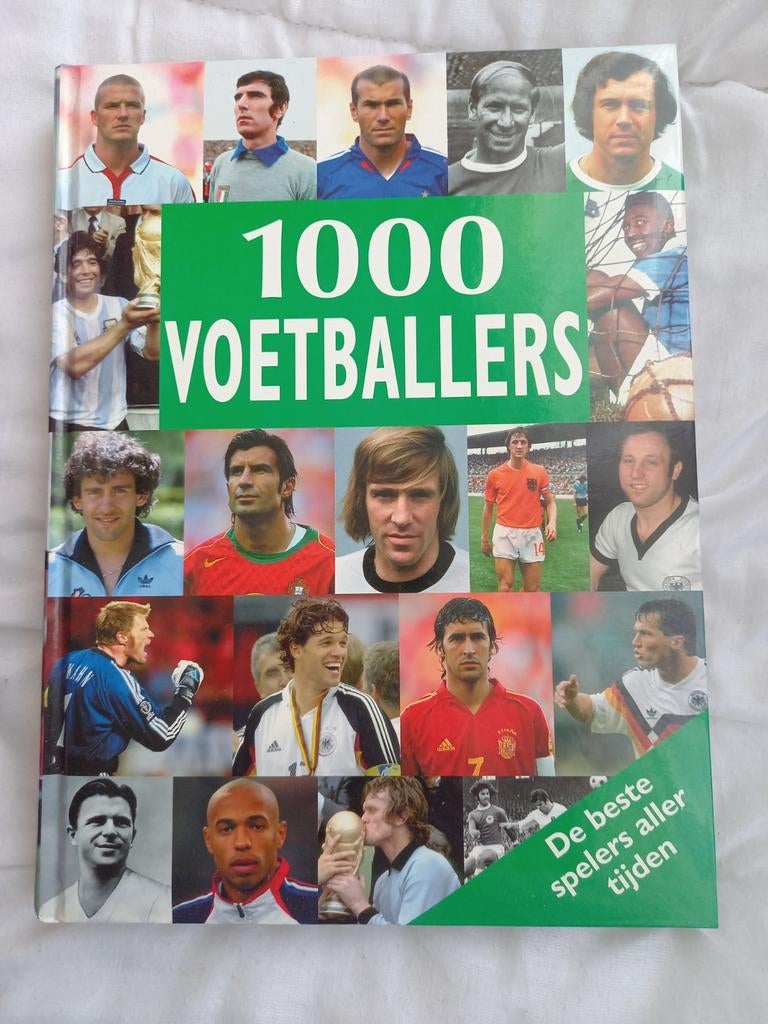 h15 1000 voetballers - De beste spelers aller tijden, Ophalen of Verzenden, Zo goed als nieuw, Balsport