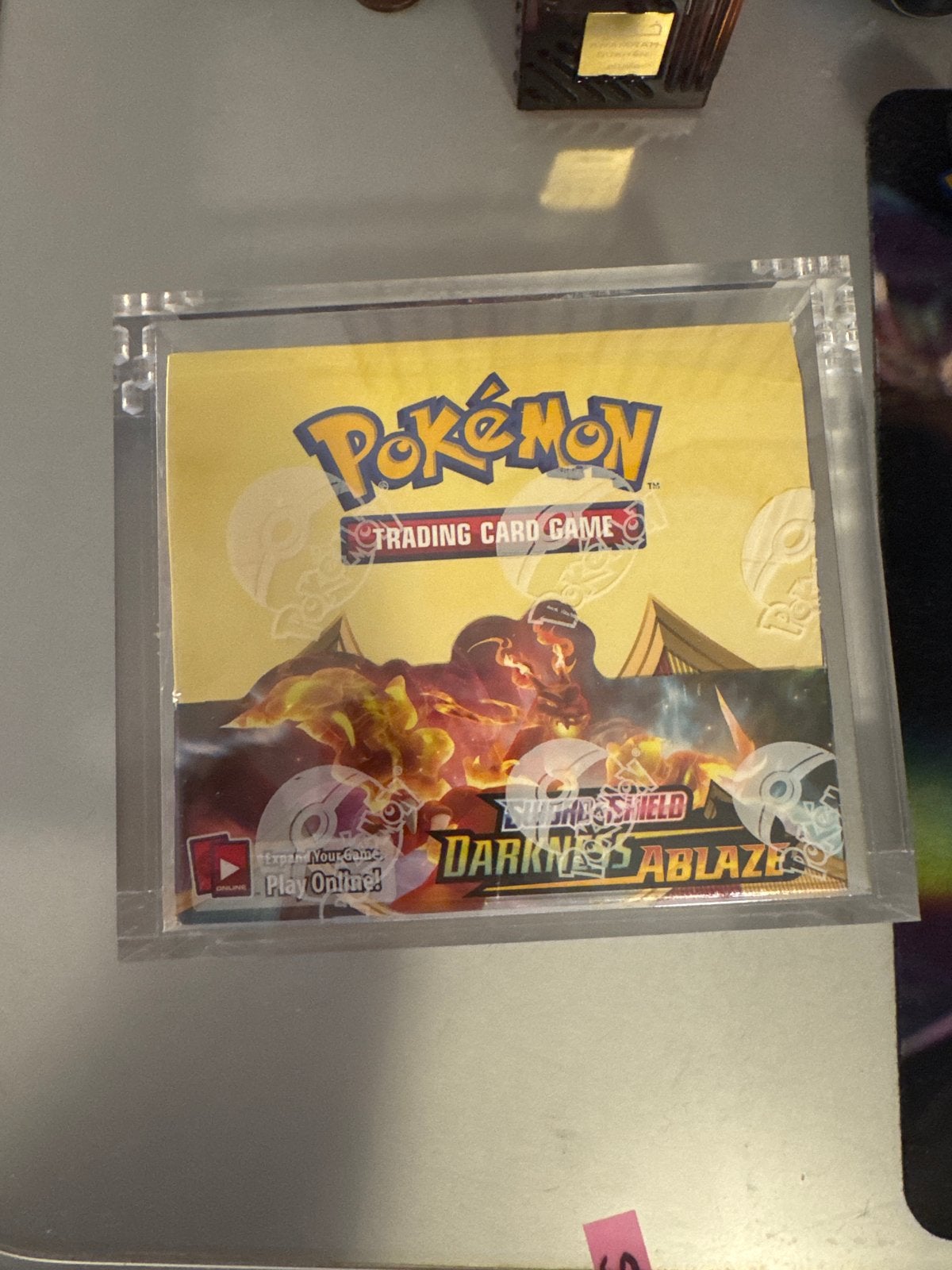 Pokémon TCG: Sword & Shield Darkness Ablaze Boosterbox, Ophalen of Verzenden, Nieuw, Boosterbox