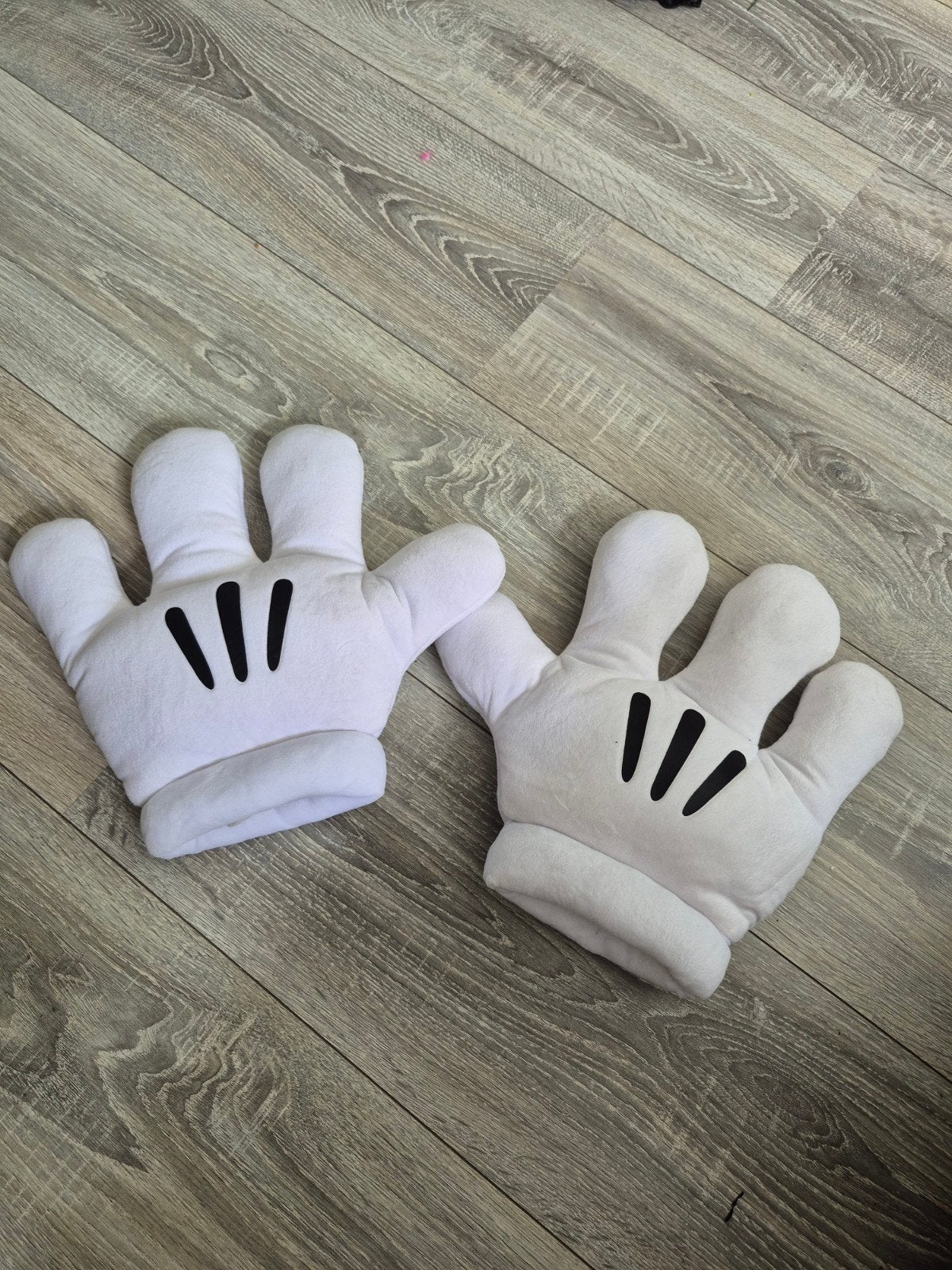 Disney Mickey Mouse Hands - One Size, Ophalen of Verzenden, Zo goed als nieuw