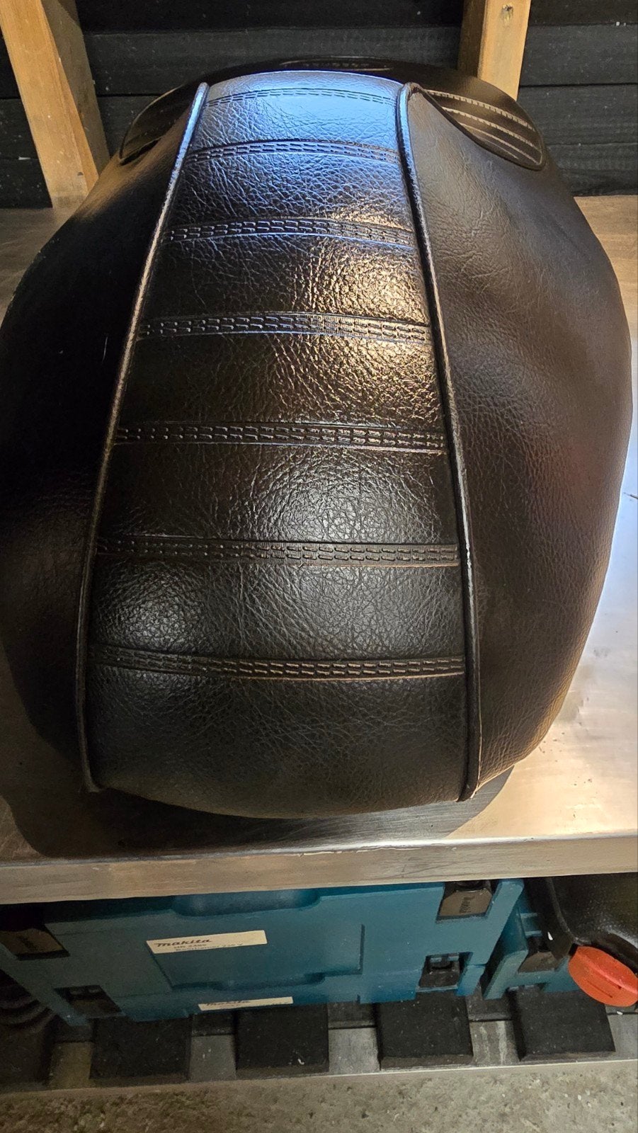 Peugeot Django  Buddyseat (in nieuwstaat), Fietsen en Brommers, Brommeronderdelen | Scooters, Ophalen of Verzenden, Zadel, Peugeot