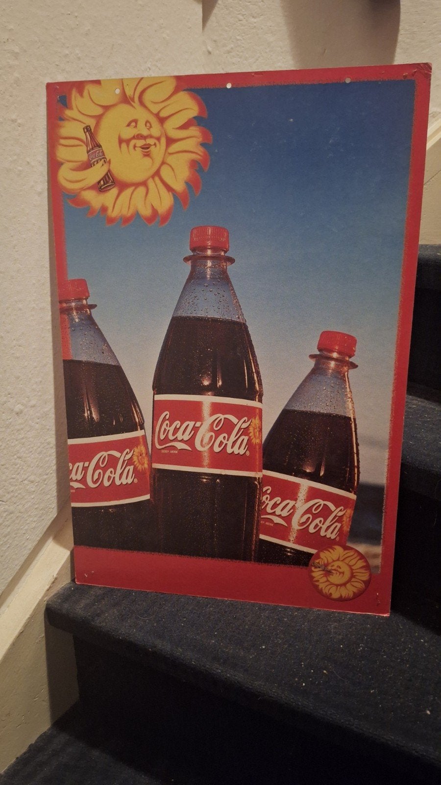 Vintage Coca-Cola reclamebord met zon en flessen, Verzamelen, Ophalen, Gebruikt, Reclamebord