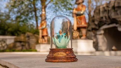 Efteling Premium gift 2026: Indische Waterlelie Elfje Stolp, Ophalen, Nieuw, Beeldje of Poppetje
