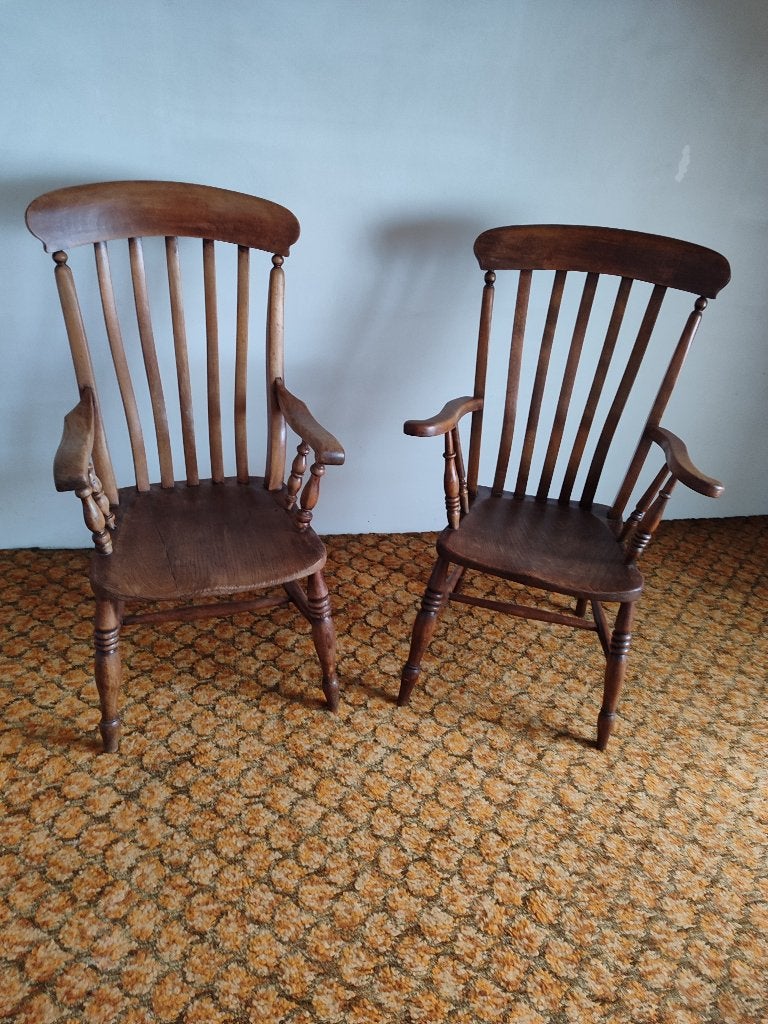 2 antieke Windsor stoelen, Ophalen
