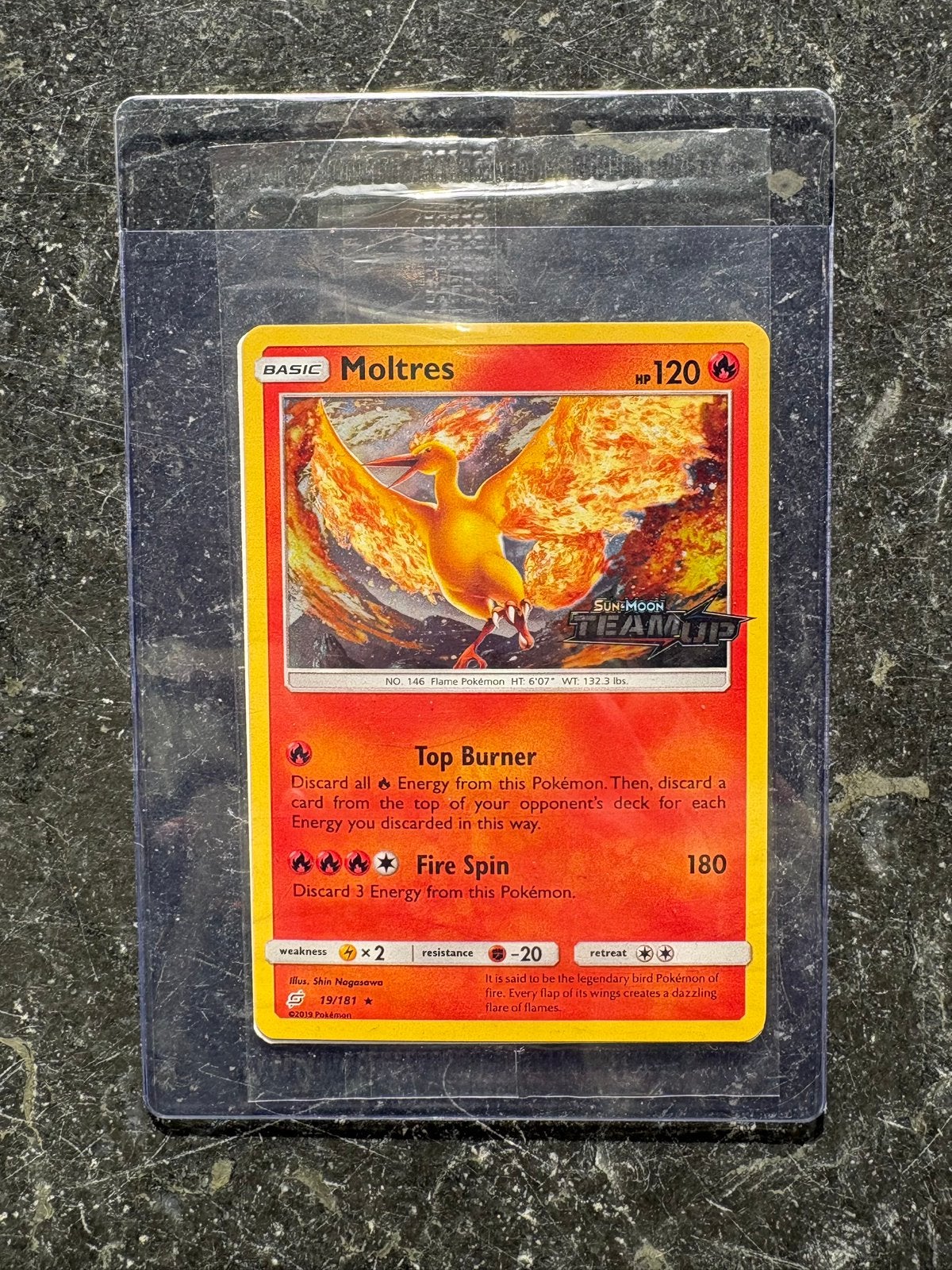 Pokémon Card Moltres 19/181 - Sun & Moon Team Up Stamped, Ophalen of Verzenden, Nieuw